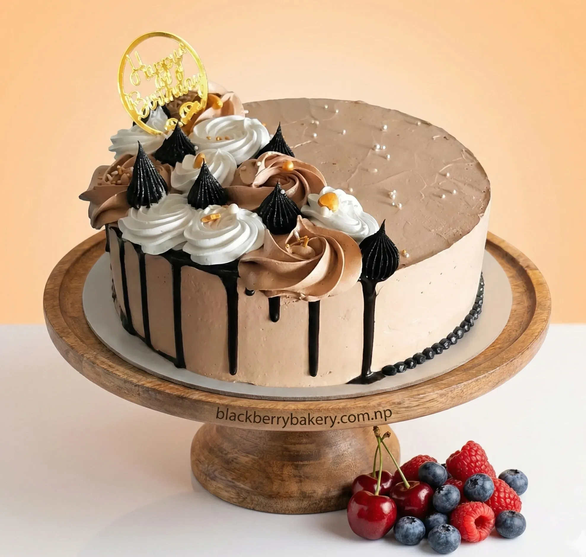 Elegant Chocolate  Flower Cake